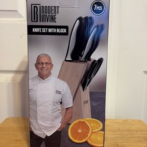 ROBERT IRVINE 7 Piece Knife Set With Block, Brand New, NWT